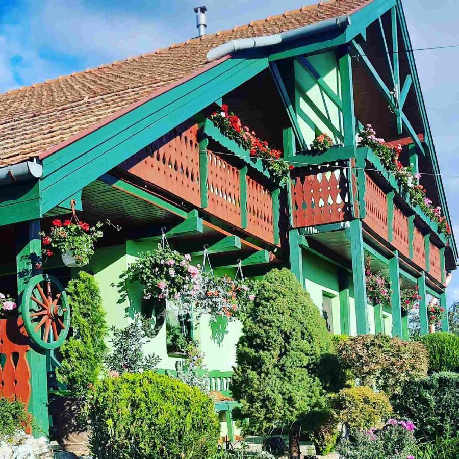Appartamento Penzion Ranch FAH Spišské Podhradie Esterno foto